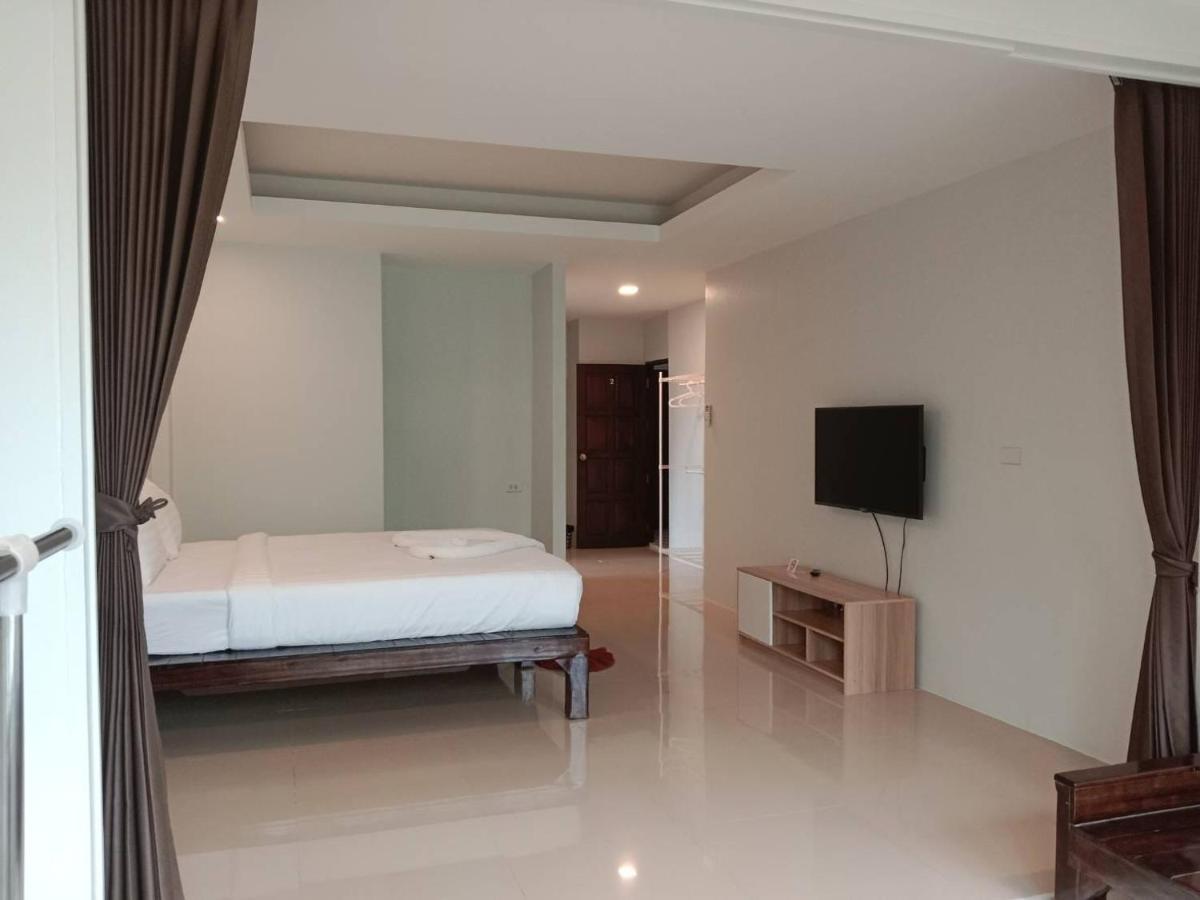 Baan Ampai Beach Hotel Hua Thanon  Екстериор снимка