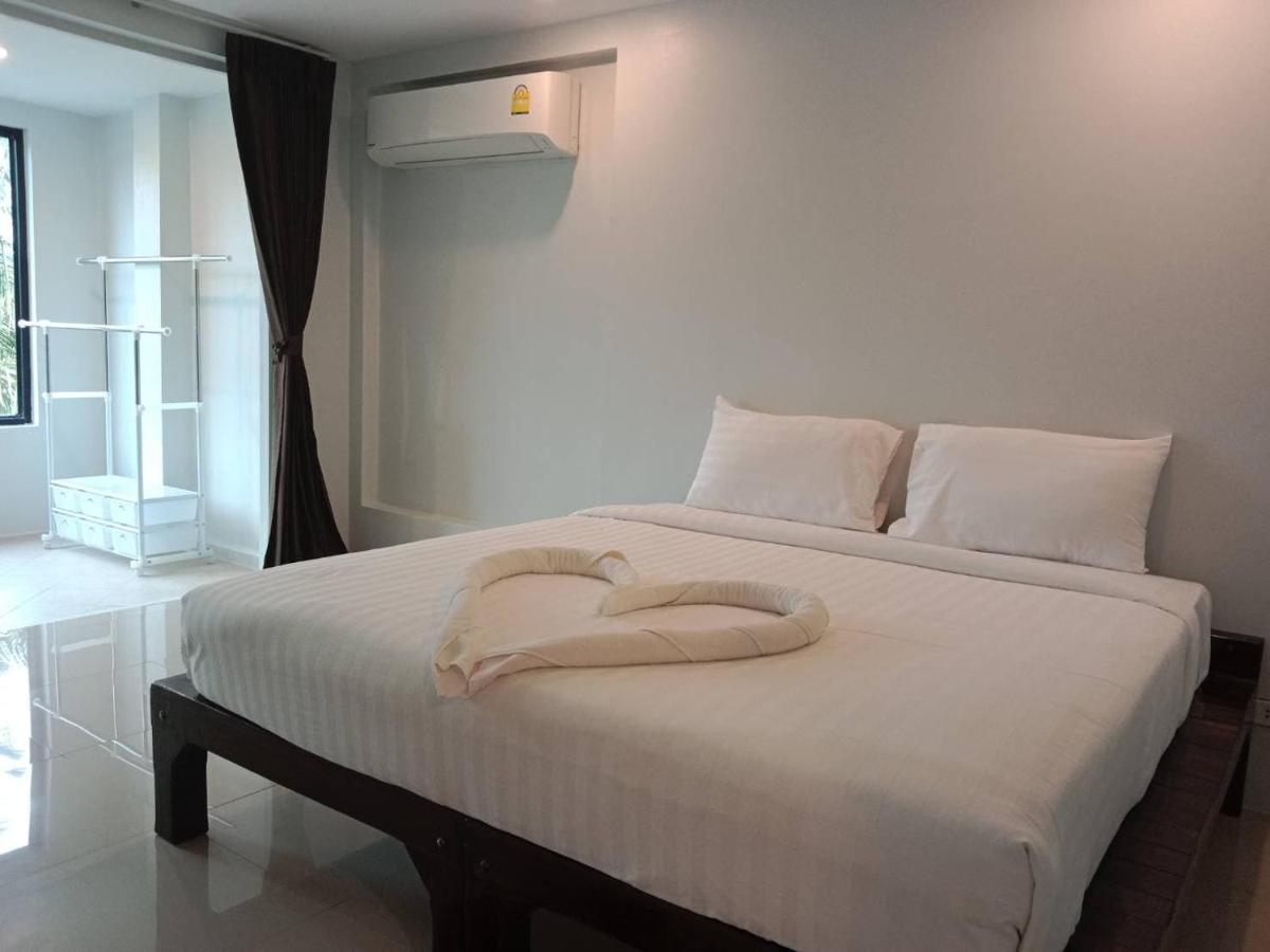 Baan Ampai Beach Hotel Hua Thanon  Екстериор снимка