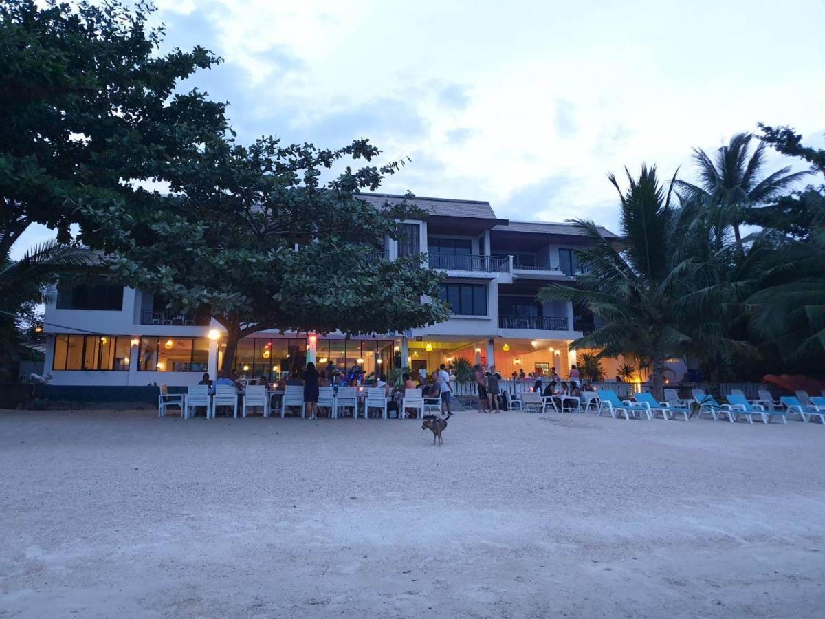 Baan Ampai Beach Hotel Hua Thanon  Екстериор снимка